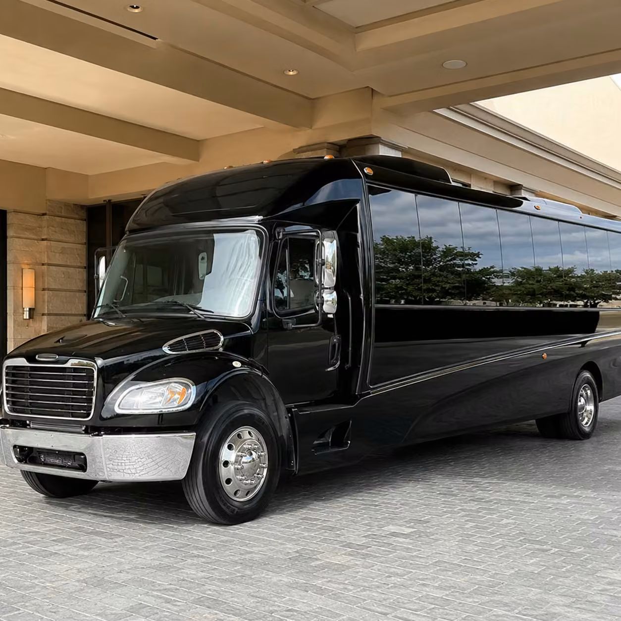 35 passenger minibus