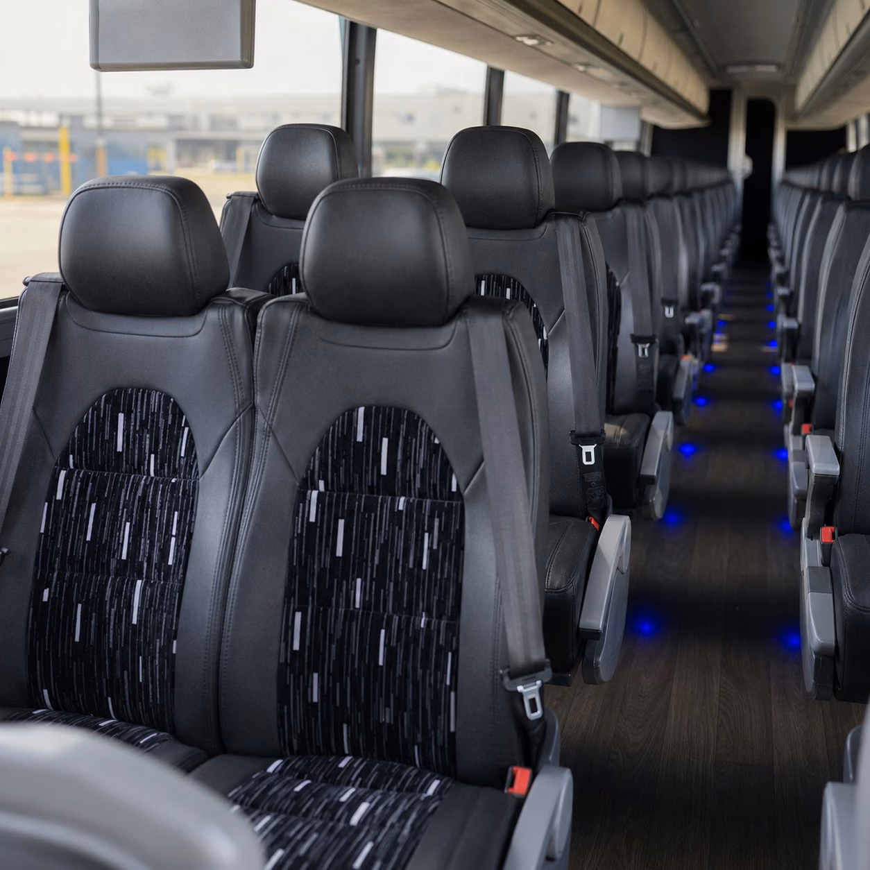 how the distance and duration of your nashville trip affect bus rental rates