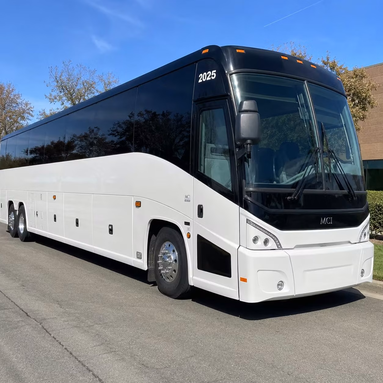 nashville concert music festival bus rentals