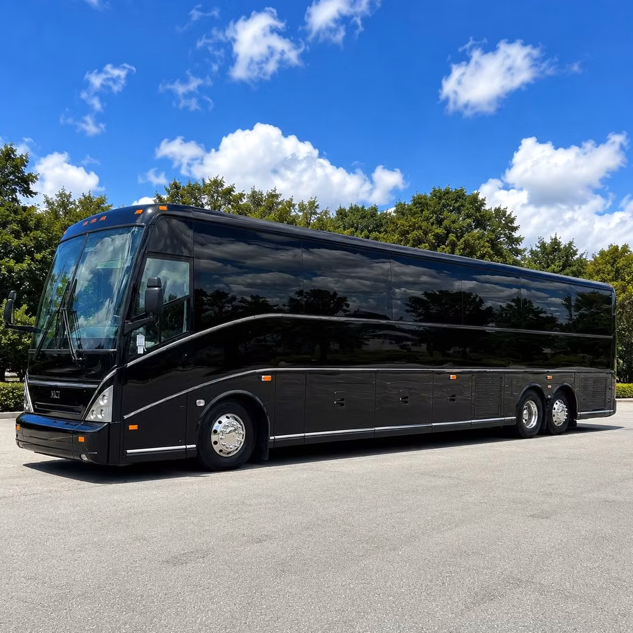 nissan stadium and firstbank amphitheater concert transportation