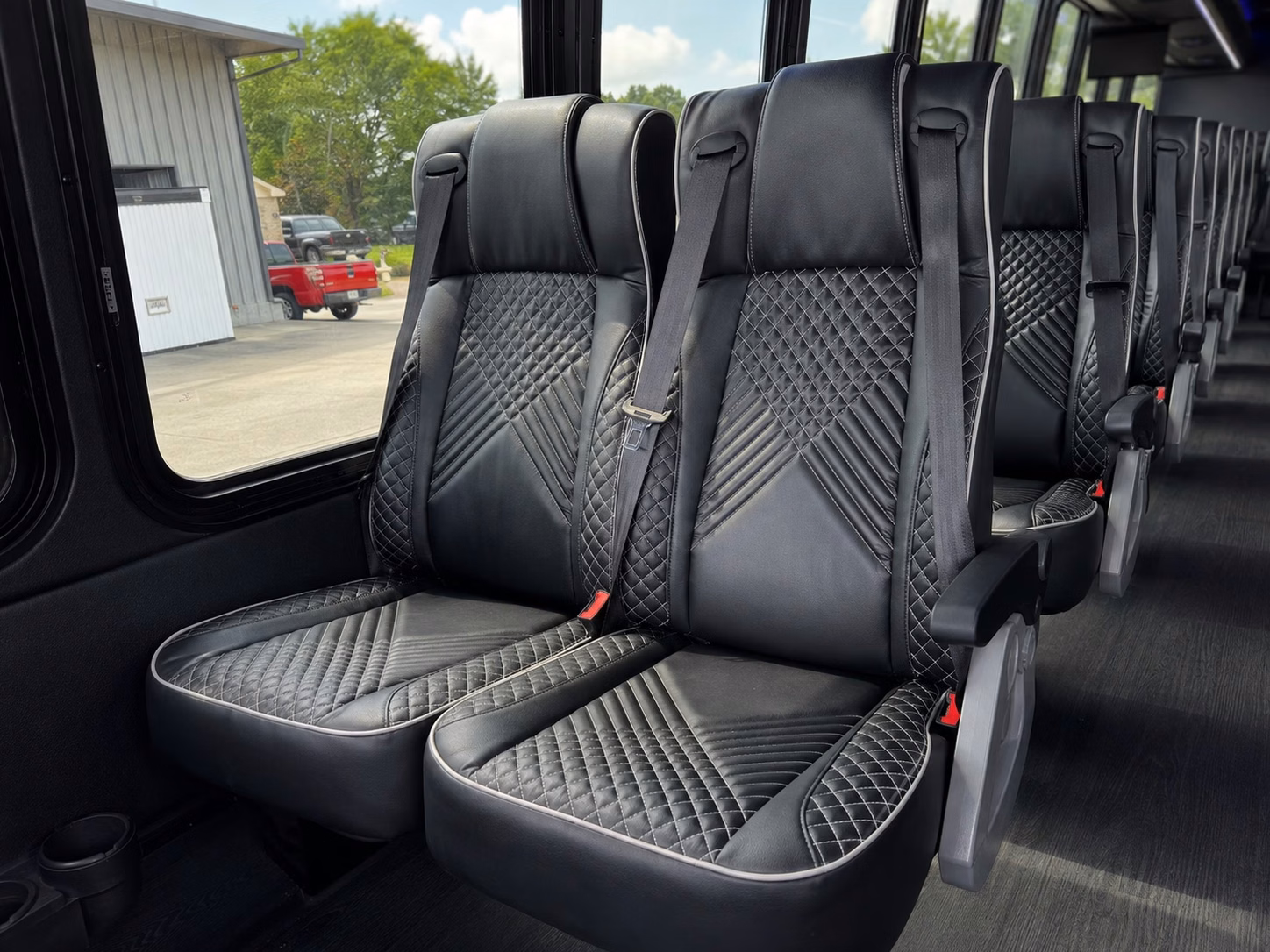 sports team sporting event bus rentals in nashville