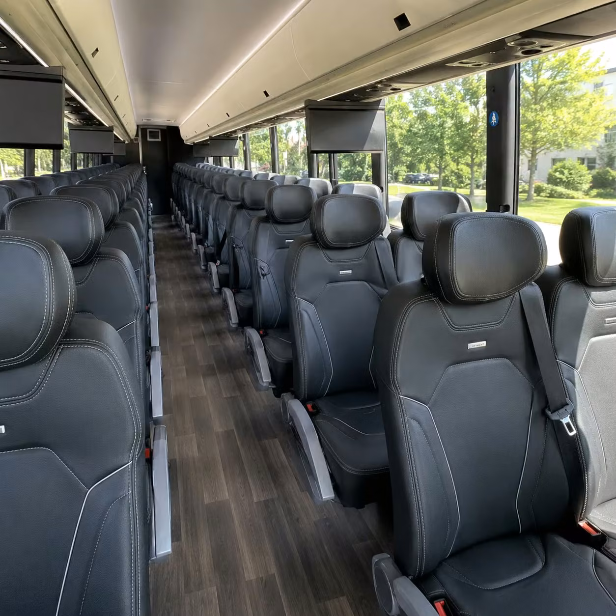 wedding bus rentals in nashville